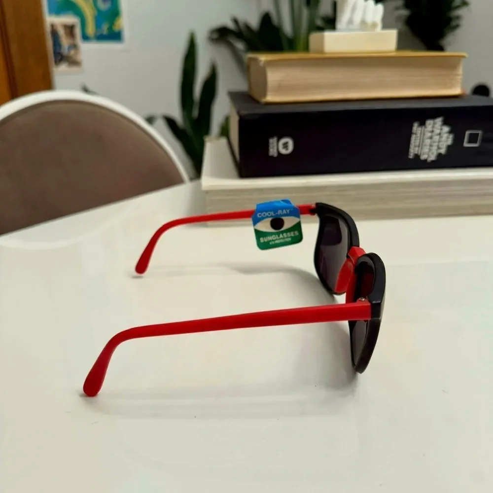 Rad True Vintage 1980s Deadstock Red Gradient Unisex Lens Sunglasses